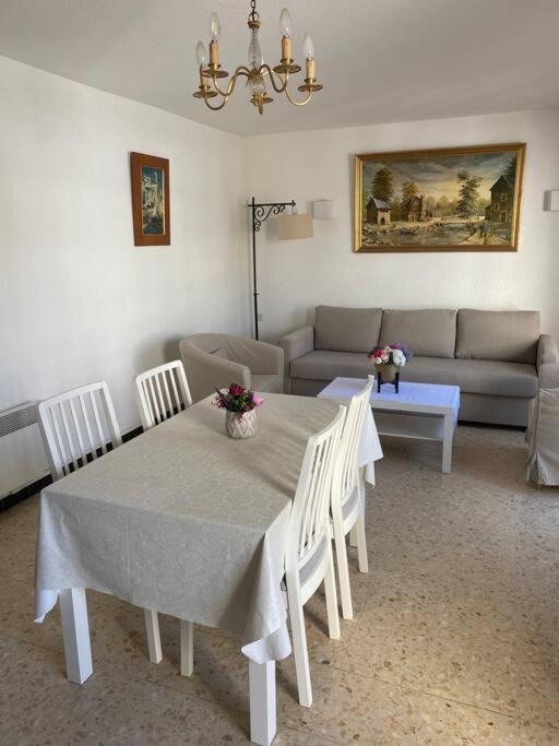 Maison Proche Plage Canet-en-Roussillon Eksteriør billede