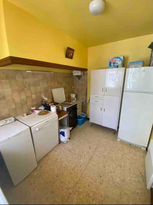 Maison Proche Plage Canet-en-Roussillon Eksteriør billede